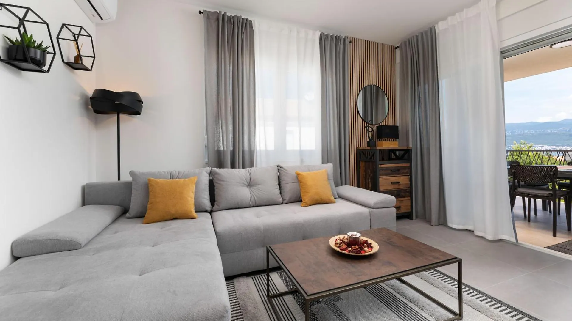 Apartman Sa Pogledom Na More- Petra Silo